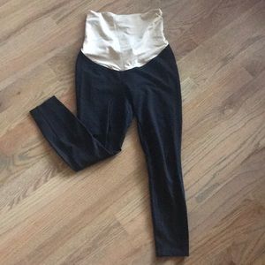 Maternity loft ponte legging